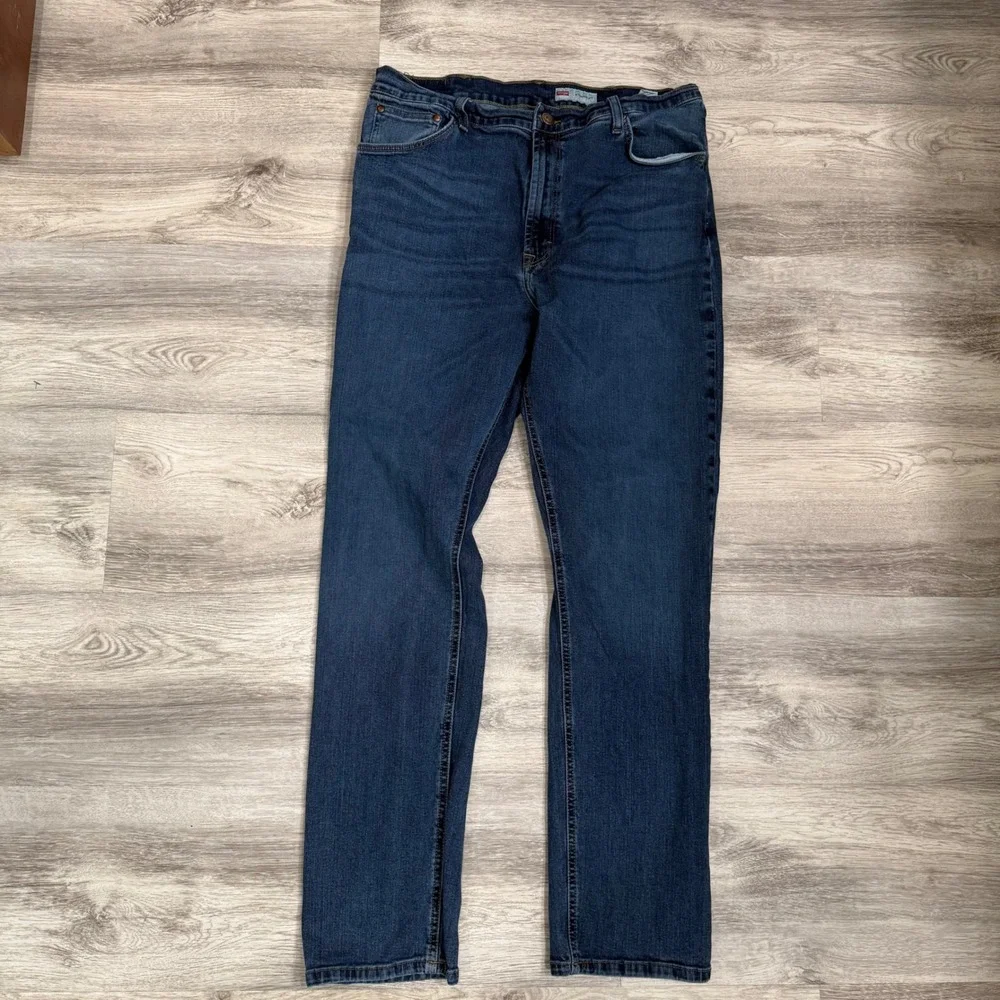 Wrangler straight fit
